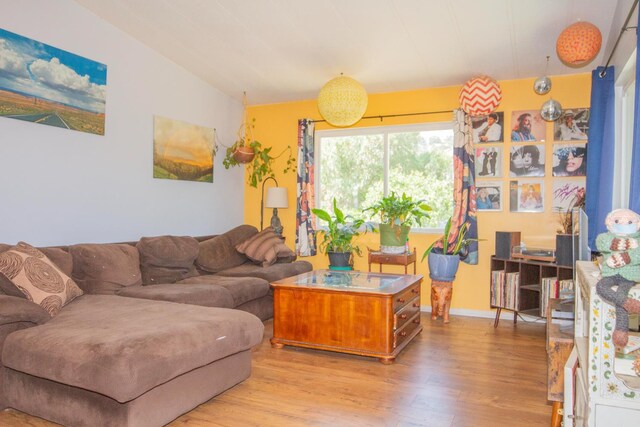 35032 George Smith Rd, Yokuts Valley, CA 93675 - photo 4