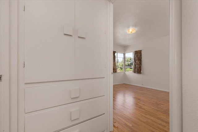 5481 E Geary St, Fresno, CA 93727 - view of closet