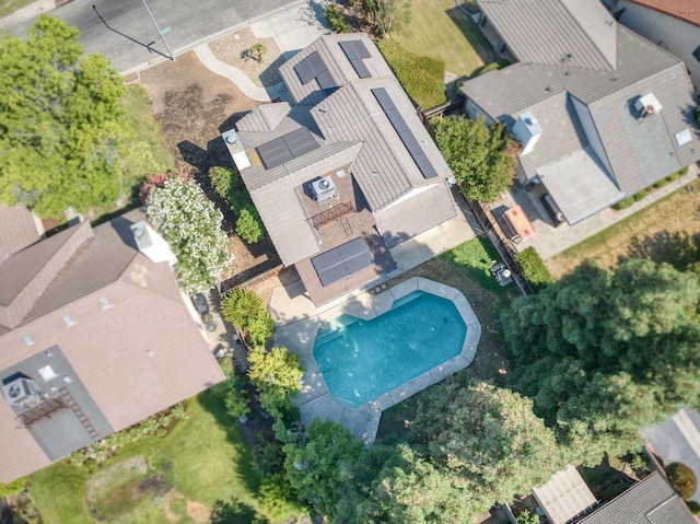 9340 N Jackson Ave, Fresno, CA 93720 - aerial view of a pool