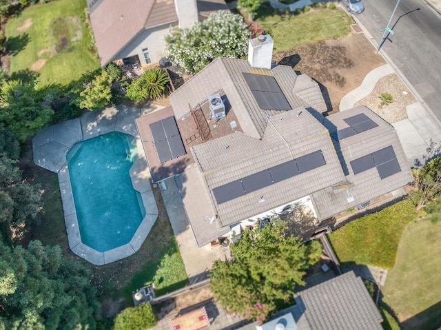 9340 N Jackson Ave, Fresno, CA 93720 - aerial view of a pool area