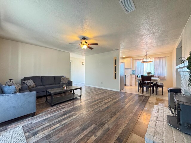 34662 Bonadelle Ave, Madera, CA 93636 - photo 9