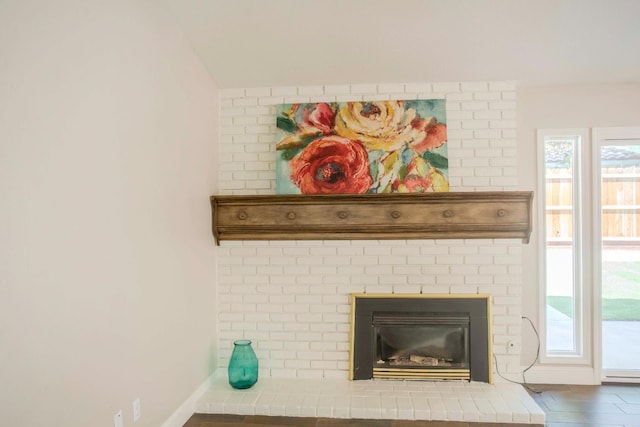 2540 Burgan Ave, Clovis, CA 93611 - detailed view of a brick fireplace