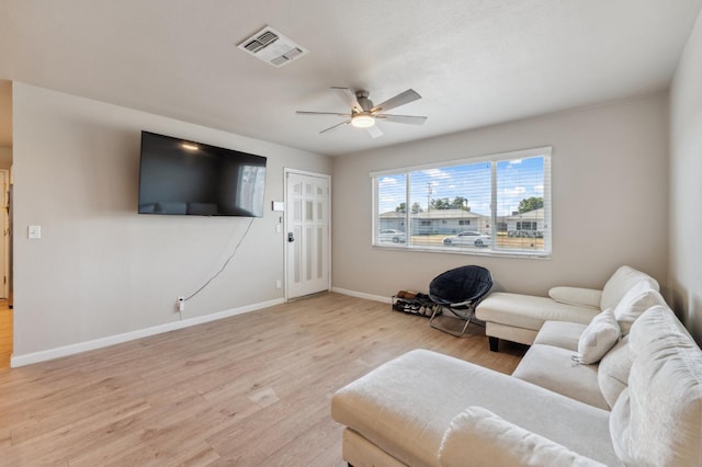 8620 La Vaca Way, Hanford, CA 93230 - living area featuring a ceiling fan and light wood finished floors