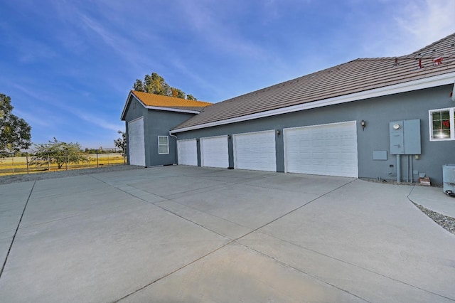 8037 E Morab Ave, Clovis, CA 93619 - garage featuring concrete driveway