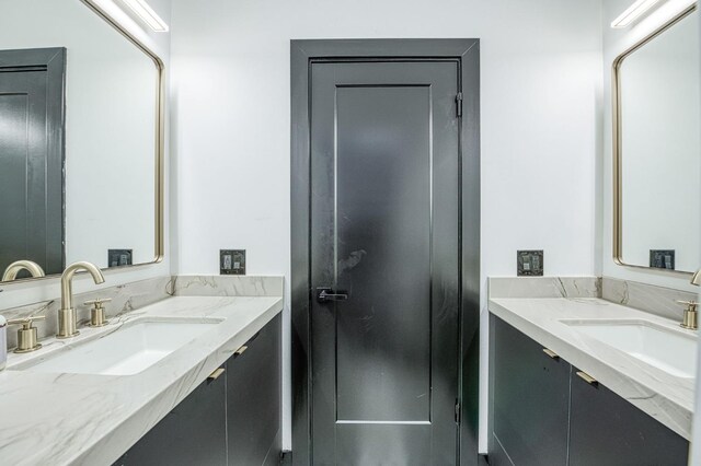 1292 E Valley Forge Dr, Fresno, CA 93720 - bathroom with vanity