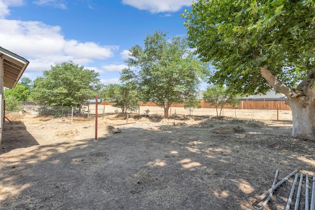 760 Sunnyside Ave, Clovis, CA 93611 - view of yard
