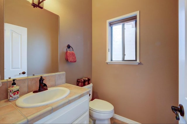 27415 Sky Harbour Rd, Friant, CA 93626 - bathroom featuring vanity and tasteful backsplash