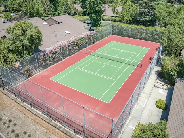 5039 N Van Ness Blvd, Fresno, CA 93711 - view of tennis court