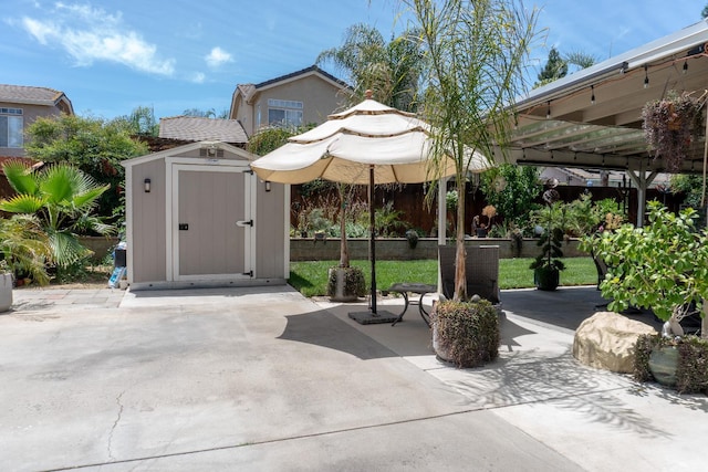 2518 Keats Ave, Fresno, CA 93611 - view of home's community with a storage shed and a patio