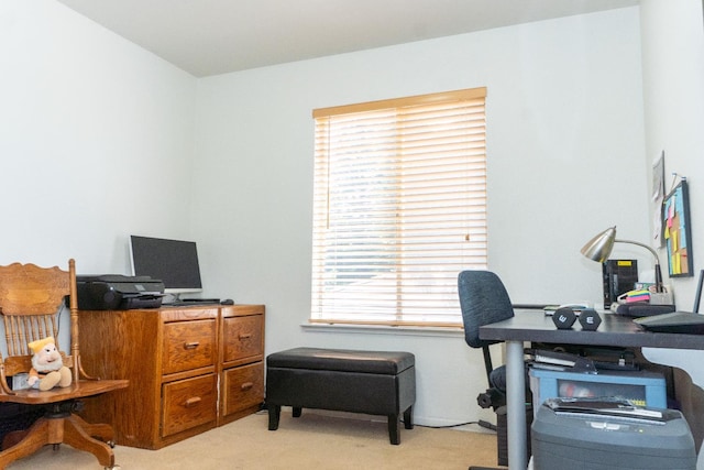 2518 Keats Ave, Fresno, CA 93611 - office area featuring light colored carpet