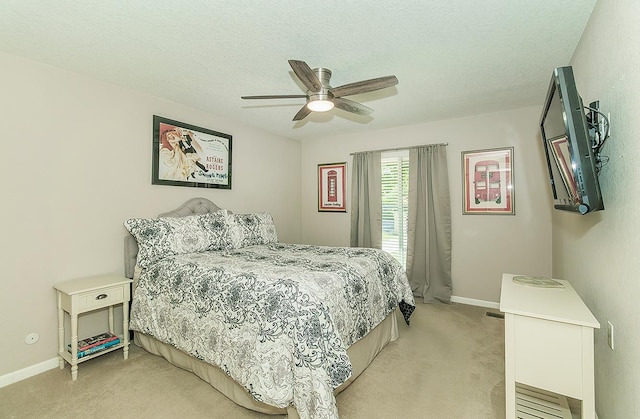 5383 N Briarwood Ave, Fresno, CA 93711 - bedroom with light carpet, a ceiling fan, and a textured ceiling