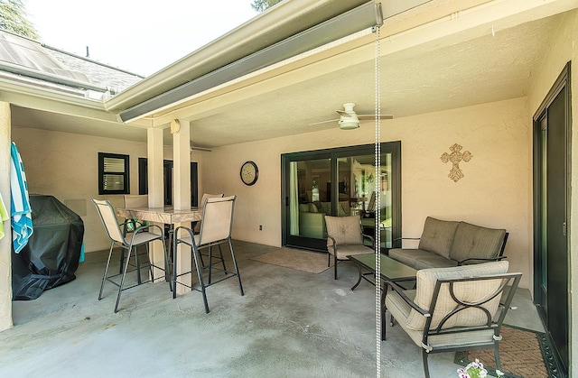 5383 N Briarwood Ave, Fresno, CA 93711 - view of patio / terrace featuring a grill and a ceiling fan