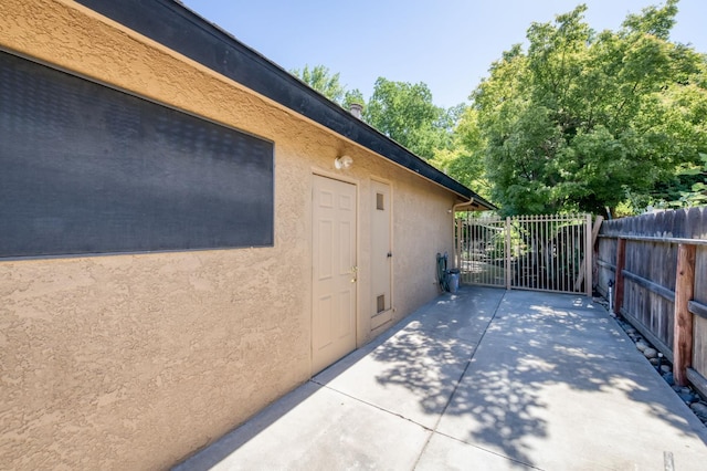 6328 N Benedict Ave, Fresno, CA 93711 - view of patio / terrace
