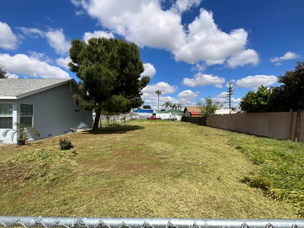 4175 E Madison Ave, Fresno, CA 93702 - photo 3