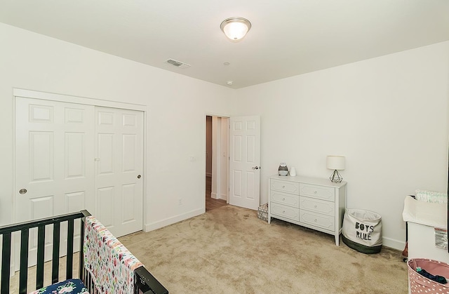 117 Emperor Way, Dinuba, CA 93618 - bedroom featuring carpet and a closet