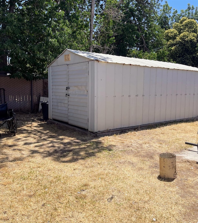 2327 S Martin L King Jr Blvd, Fresno, CA 93706 - view of shed