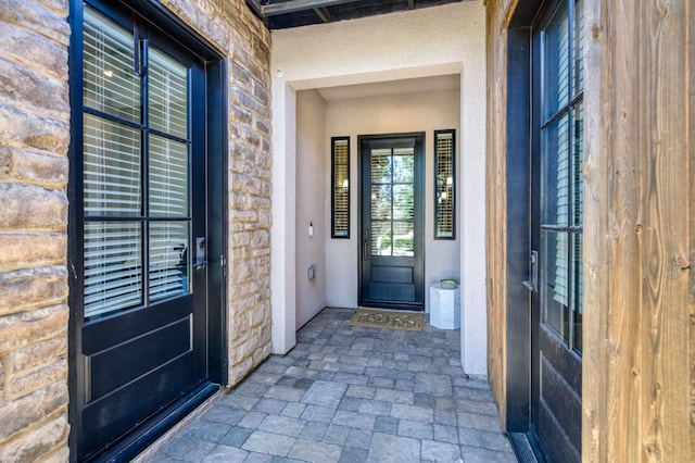 4240 Rall Ave, Clovis, CA 93619 - entrance to property featuring stucco siding and stone siding