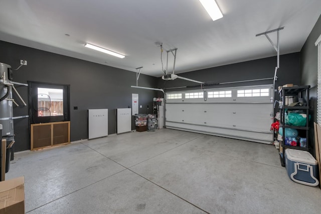 4240 Rall Ave, Clovis, CA 93619 - garage with a garage door opener