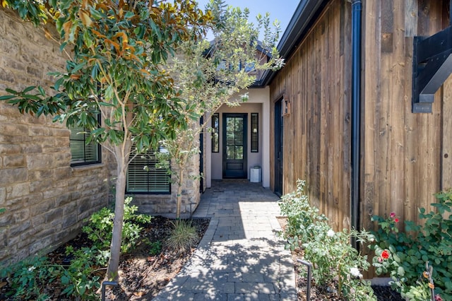 4240 Rall Ave, Clovis, CA 93619 - entrance to property