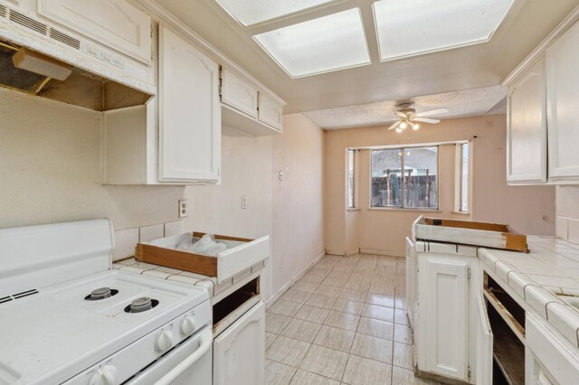 705 Deerwood Dr, Madera, CA 93637 - photo 1