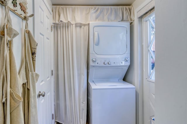 42198 Smoke Tree, Shaver Lake, CA 93664 - laundry room with stacked washing machine and dryer