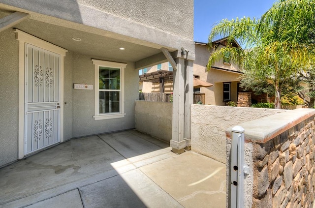 3669 N Clover Ave, Fresno, CA 93727 - view of patio