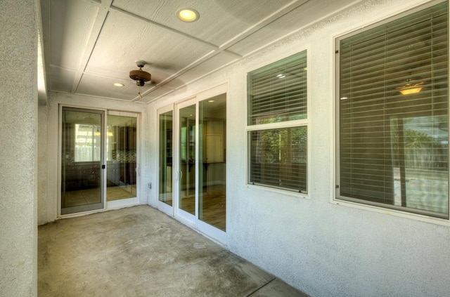 3669 N Clover Ave, Fresno, CA 93727 - view of patio