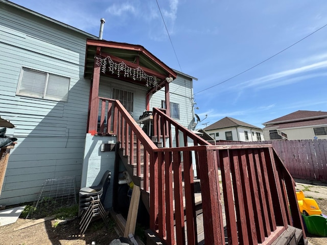 1925 E 15th, Oakland, CA 94606 - view of wooden terrace
