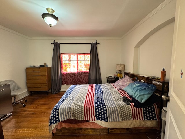 1925 E 15th, Oakland, CA 94606 - bedroom featuring wood finished floors, crown molding, and arched walkways