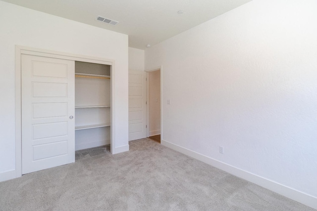 153 N Bliss Ave, Fresno, CA 93727 - unfurnished bedroom featuring carpet flooring and a closet
