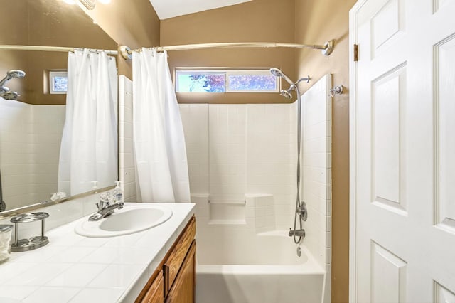 205 N Douglas Ave, Fresno, CA 93727 - bathroom with vanity and shower / tub combo