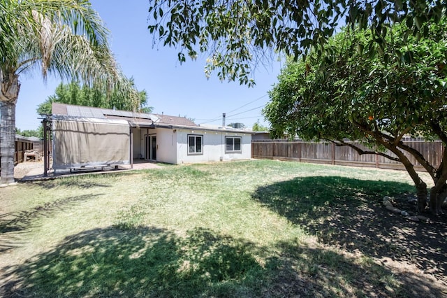3054 E Brown Ave, Fresno, CA 93703 - view of fenced backyard