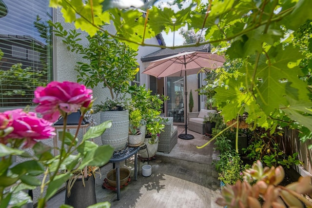 1363 E Via Prato Dr, Fresno, CA 93730 - view of patio / terrace