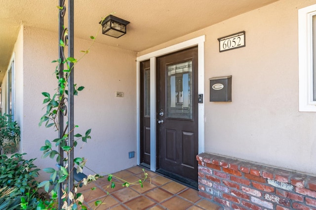 6052 N Spalding Ave, Fresno, CA 93710 - view of exterior entry featuring stucco siding