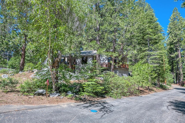 41798 Saddleback Rd, Shaver Lake, CA 93664 - view of front of house featuring a view of trees
