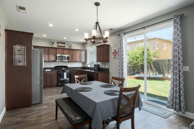7434 E Garland Ave, Fresno, CA 93737 - photo 8