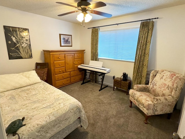 650 N Burgan Ave, Fresno, CA 93727 - bedroom with carpet flooring, a textured ceiling, and ceiling fan