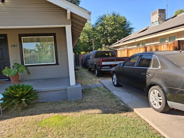 535 E Princeton Ave, Fresno, CA 93704 - view of home's exterior featuring a central AC unit