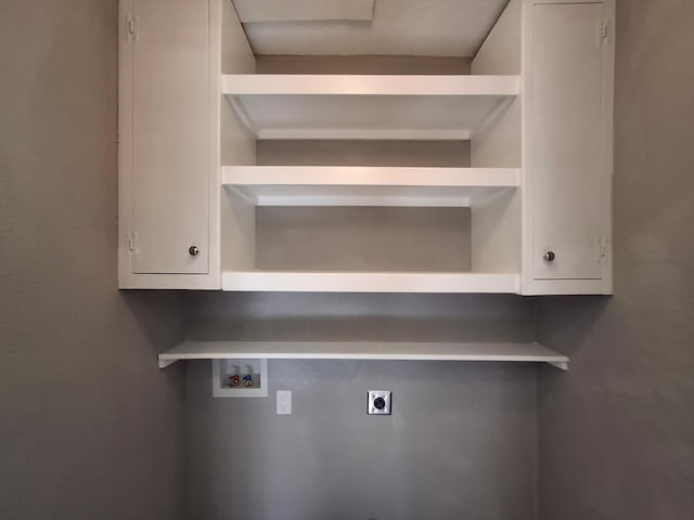 535 E Princeton Ave, Fresno, CA 93704 - washroom with hookup for an electric dryer and hookup for a washing machine