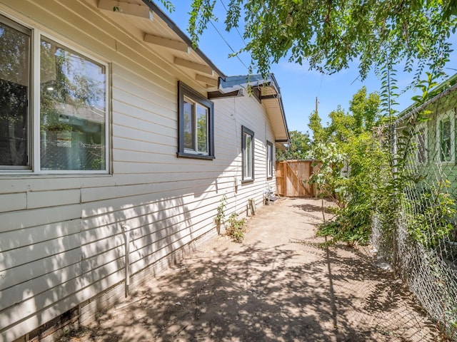 3644 E Illinois Ave, Fresno, CA 93702 - view of home's exterior with a patio area