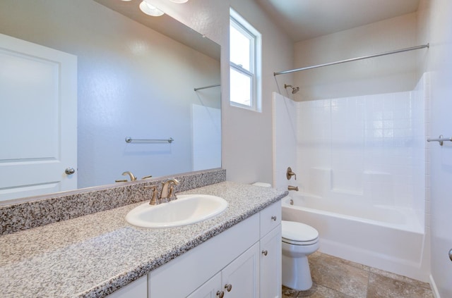 1072 Soledad Ave, Clovis, CA 93619 - bathroom with vanity and shower / bathtub combination