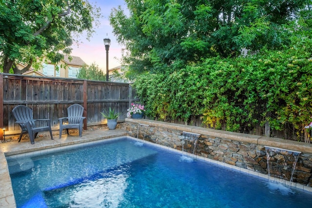 3613 Utah Ln, Clovis, CA 93619 - view of swimming pool featuring a fenced backyard