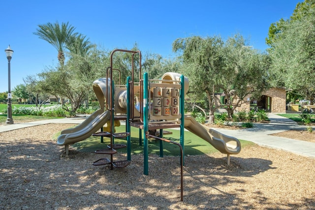 3613 Utah Ln, Clovis, CA 93619 - view of community jungle gym