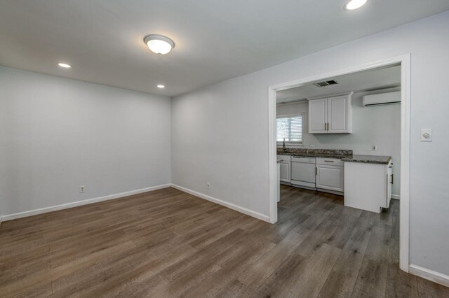 467 E San Bruno Ave, Fresno, CA 93710 - photo 9