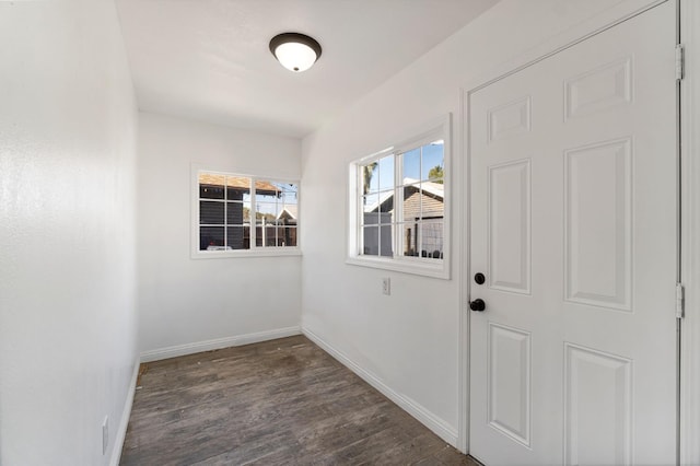 2401 E Hedges Ave, Fresno, CA 93703 - entrance foyer featuring dark wood-style flooring