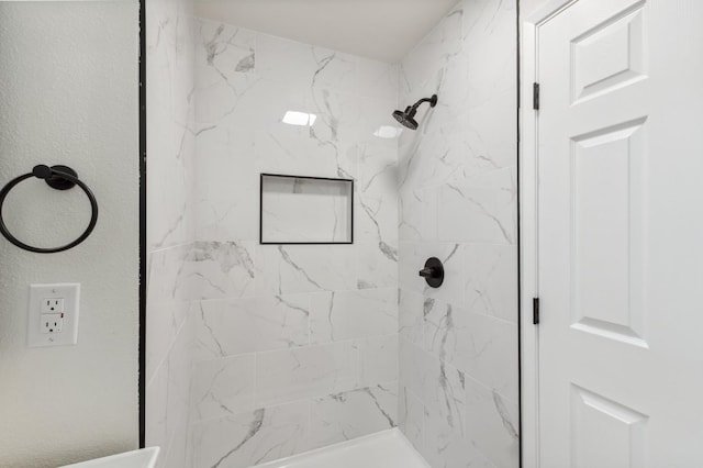 1931 W Ashlan Ave, Fresno, CA 93705 - full bathroom featuring a tile shower