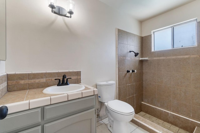 2738 S Fairway Ct, Visalia, CA 93277 - bathroom with vanity and tiled shower