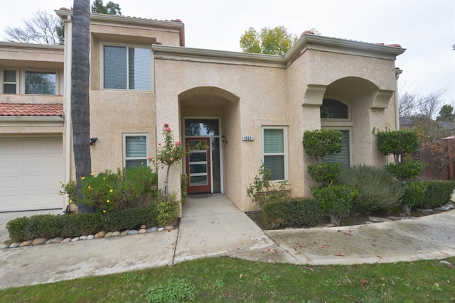 10521 N Doheny Ave, Fresno, CA 93730 - view of front of house with stucco siding