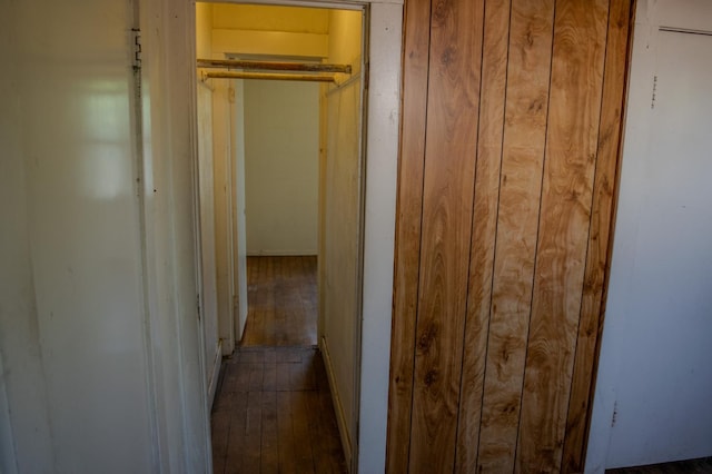 1439 S 4 Th St, Fresno, CA 93702 - corridor with hardwood / wood-style flooring