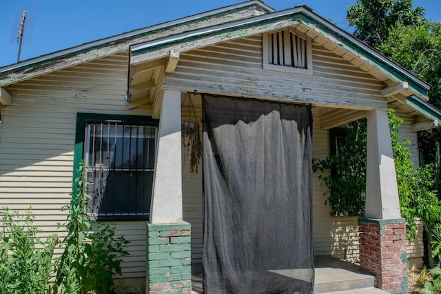 1439 S 4 Th St, Fresno, CA 93702 - view of home's exterior